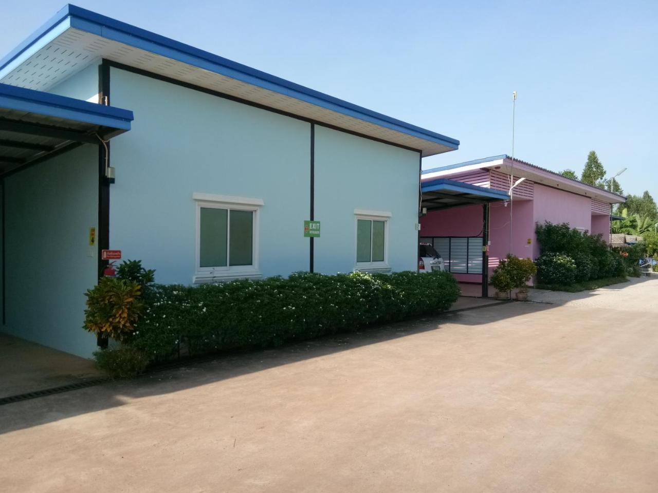 Hi Tech Resort Kabin Buri Εξωτερικό φωτογραφία