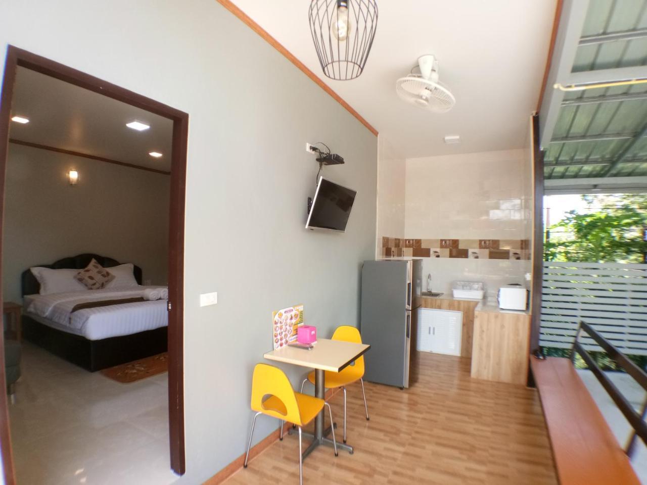 Hi Tech Resort Kabin Buri Δωμάτιο φωτογραφία