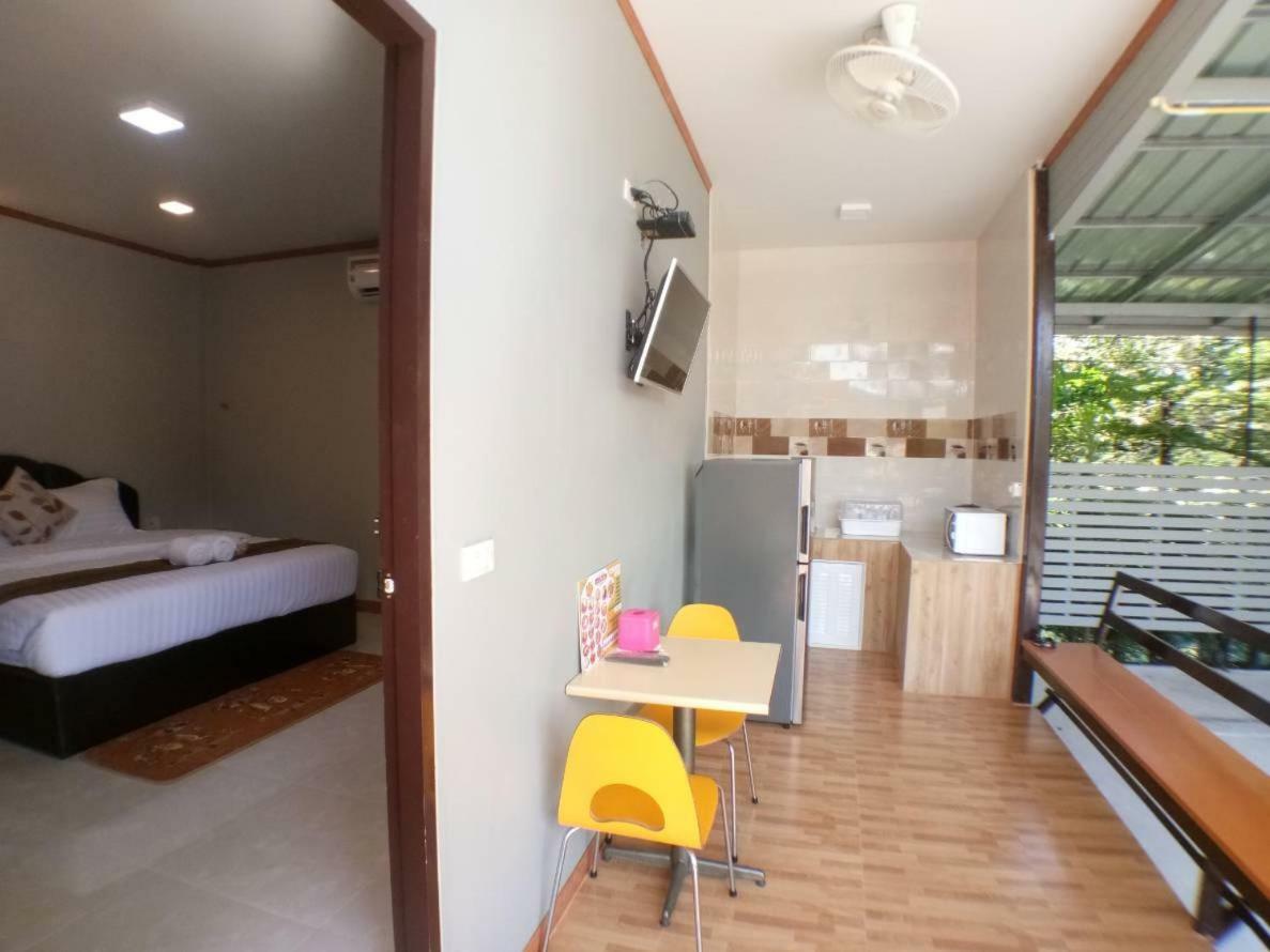 Hi Tech Resort Kabin Buri Εξωτερικό φωτογραφία